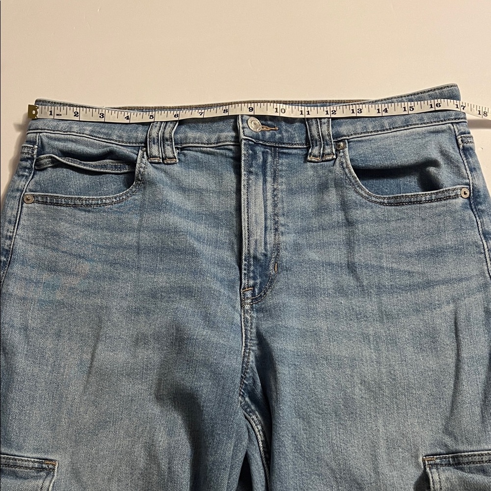 American Eagle Women Super High Rise Baggy Wide Leg Cargo Blue Jeans Size 12 EUC - Picture 5 of 11